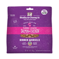 Stella & Chewy’s Cat FD Yummy Lickin’ Salmon & Chicken – 3.5oz